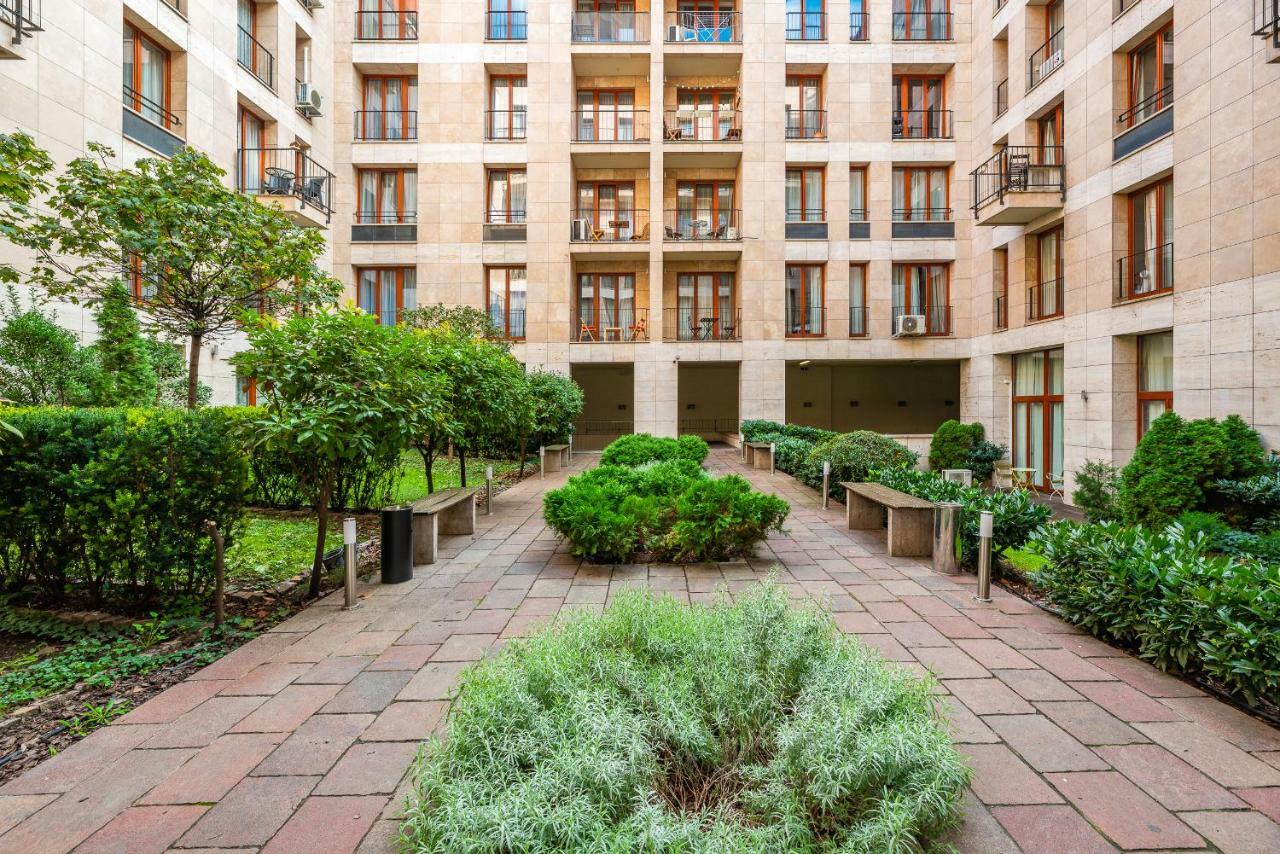 De Lux At The Synagogue Apartment Budapest Exterior photo